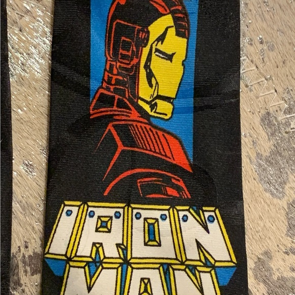 Retro Iron Man Men’s tie - Picture 3 of 6